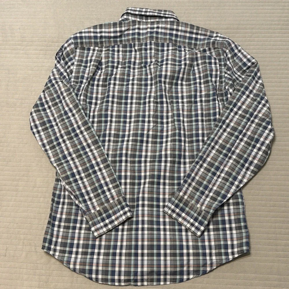 Eddie Bauer Mens Small Travex Button Shirt Classic Fit Outdoors Hiking Camp